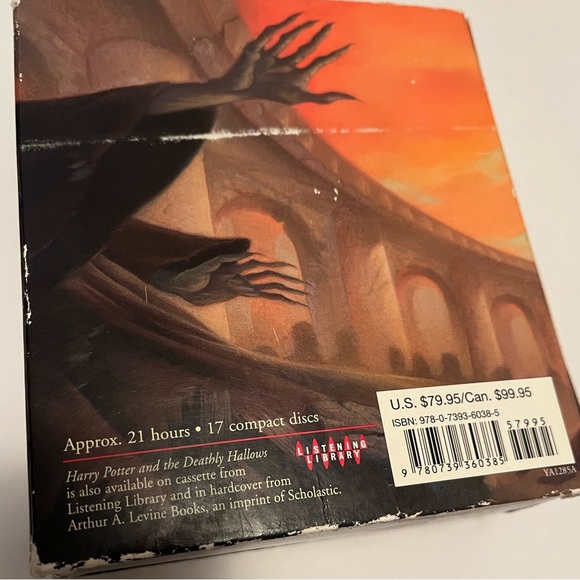 Preowned Harry Potter and the Deathly Hallows - Audio CD By J.K. Rowling - Picture 4 of 6